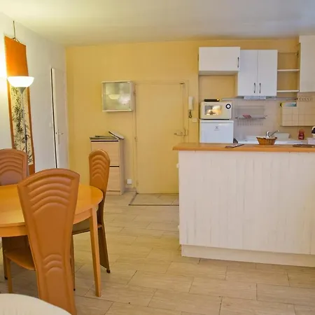 Apartment Camille - Authentic 4-bed Saint-germain Notre Dame Paris